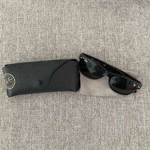 Ray-ban wayfarer sunglasses
